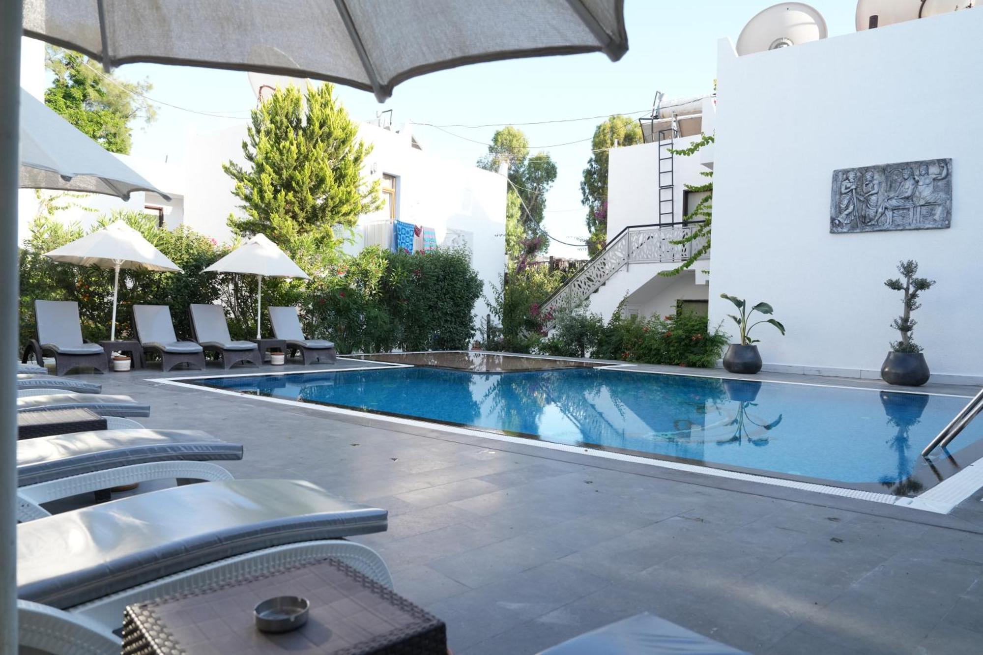 Manuela Boutique Hotel Bitez Bagian luar foto
