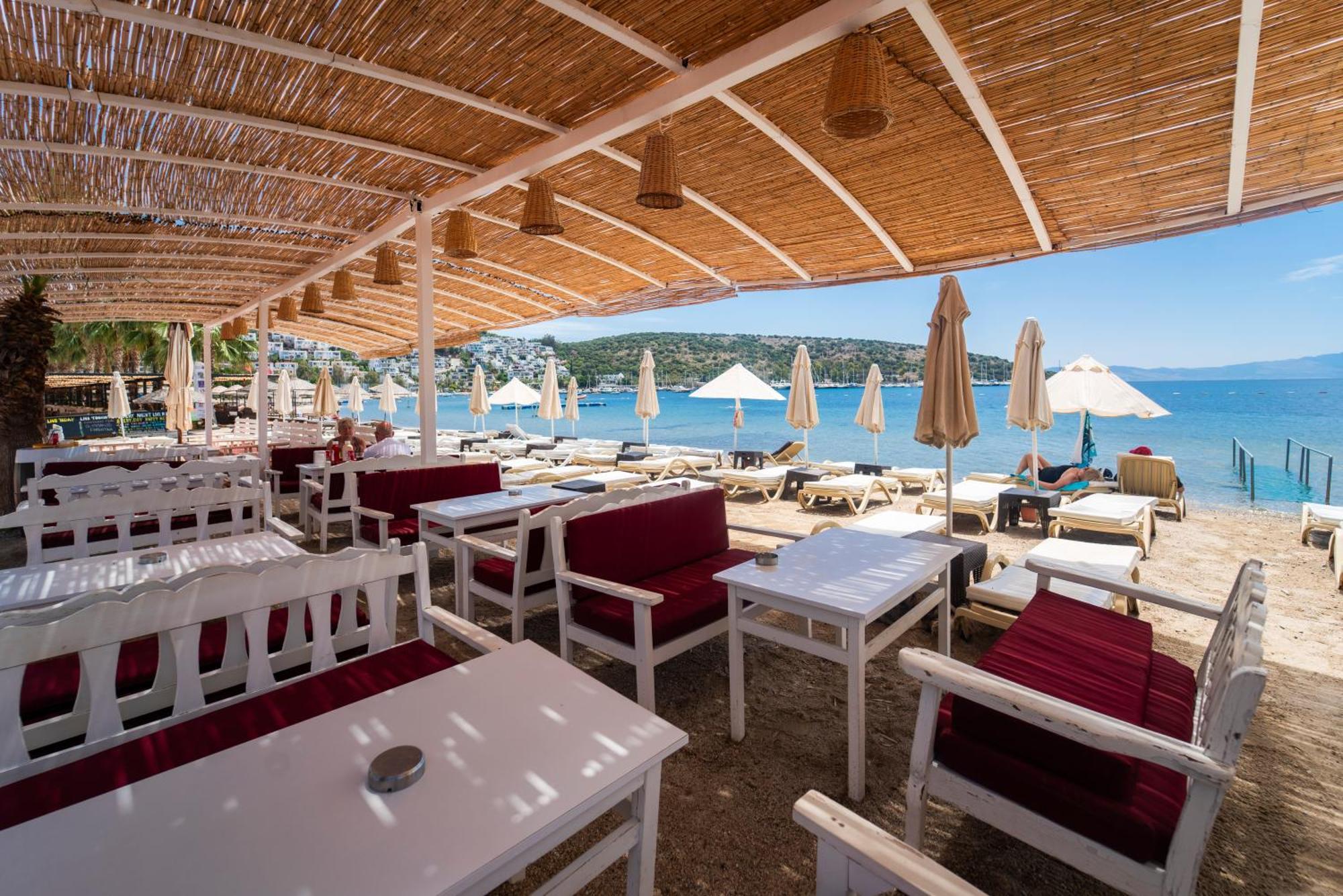 Manuela Boutique Hotel Bitez Bagian luar foto